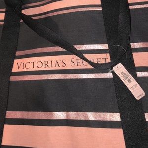 NWT VS Large Tote Bag